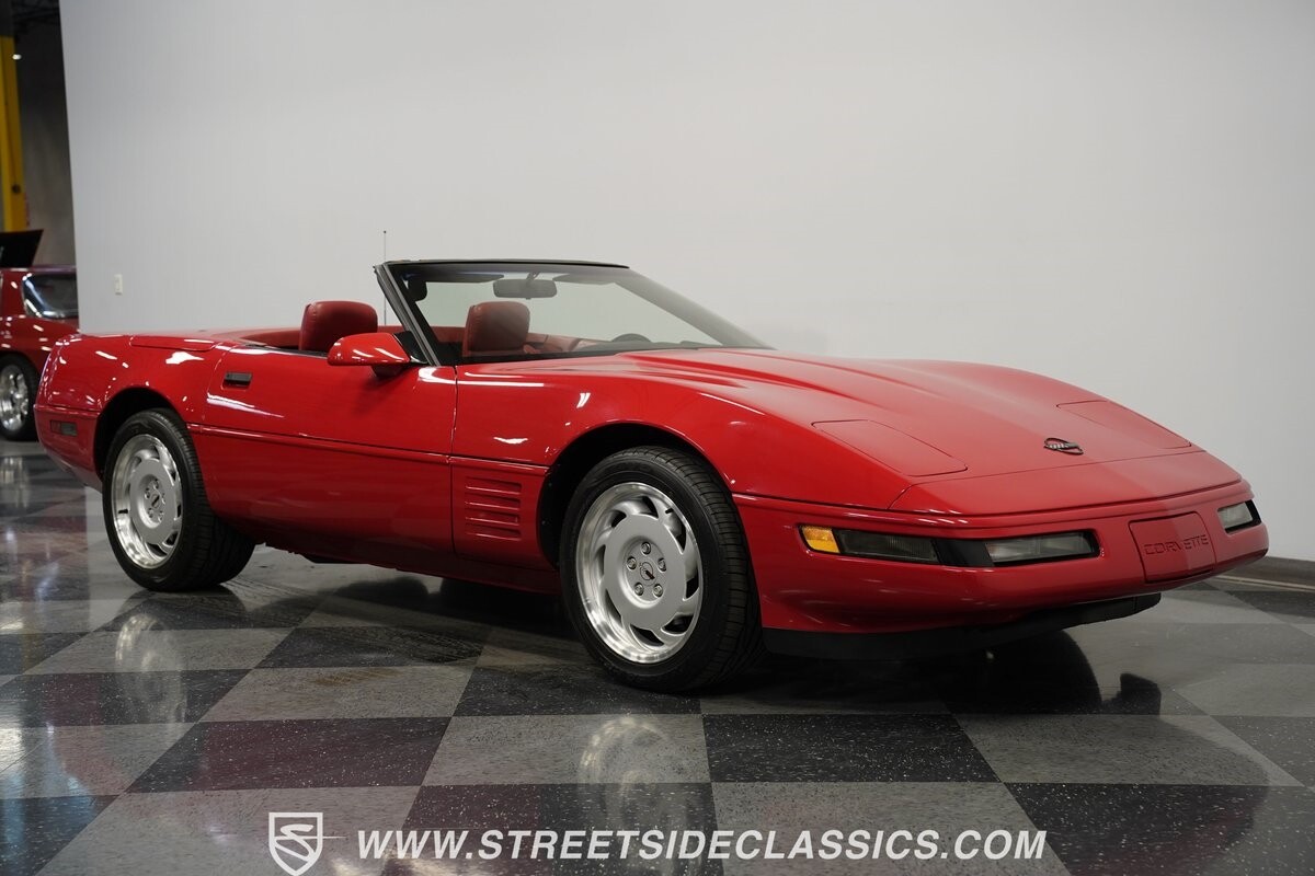 Chevrolet-Corvette-1992-Convertible-19
