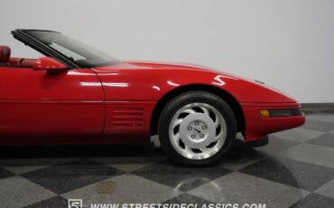 Chevrolet-Corvette-1992-Convertible-34