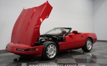 Chevrolet-Corvette-1992-Convertible-35