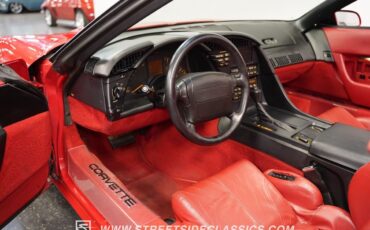 Chevrolet-Corvette-1992-Convertible-4