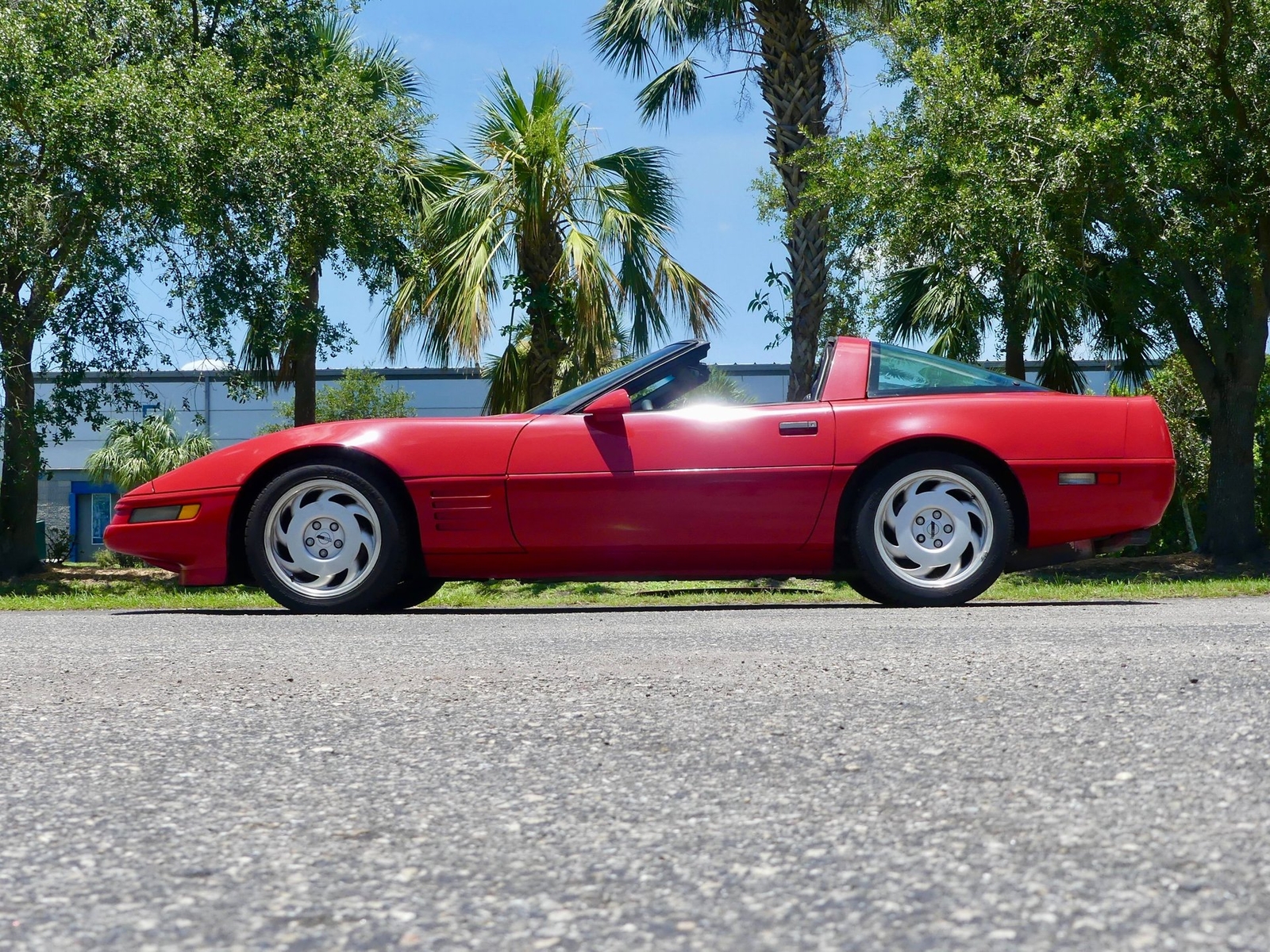 Chevrolet-Corvette-1992-Coupe-11
