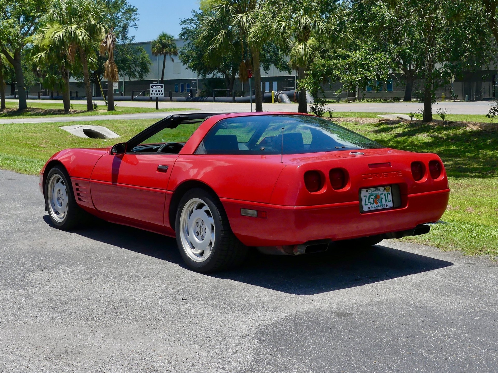 Chevrolet-Corvette-1992-Coupe-12