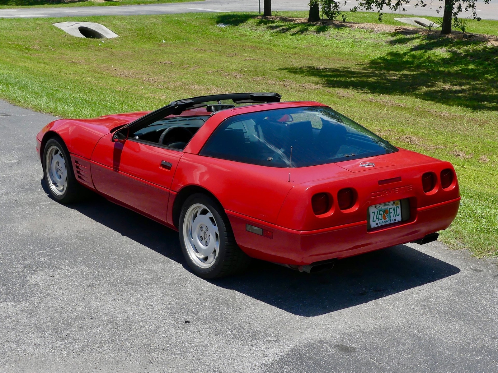 Chevrolet-Corvette-1992-Coupe-13