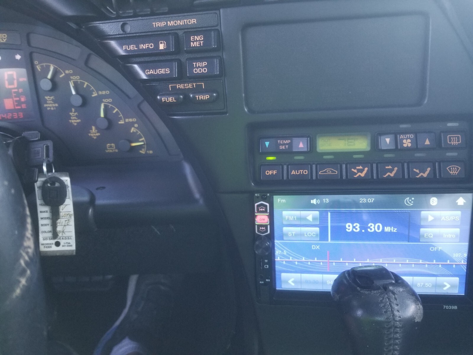 Chevrolet-Corvette-1992-Coupe-13