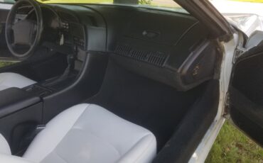 Chevrolet-Corvette-1992-Coupe-14