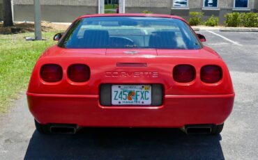 Chevrolet-Corvette-1992-Coupe-15