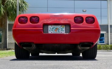 Chevrolet-Corvette-1992-Coupe-17