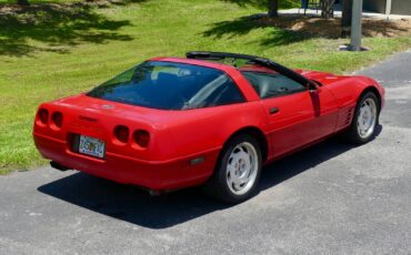 Chevrolet-Corvette-1992-Coupe-19