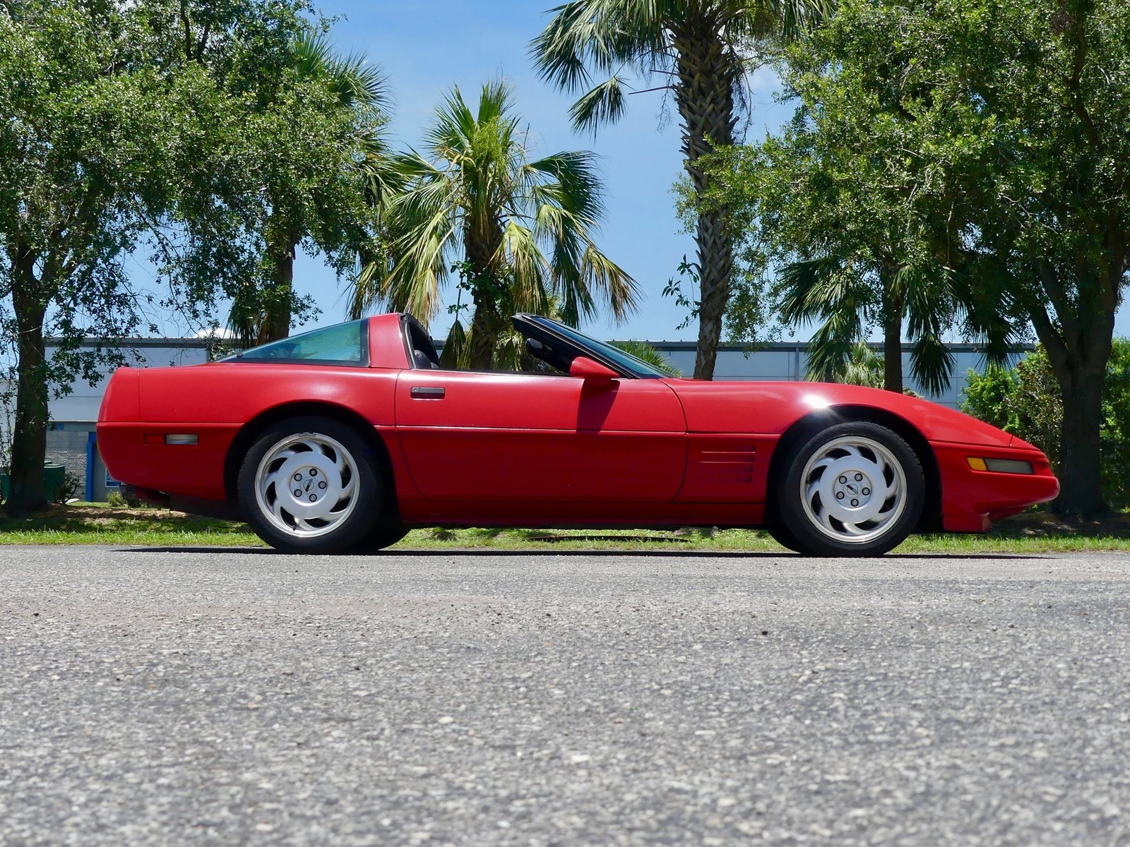 Chevrolet-Corvette-1992-Coupe-22