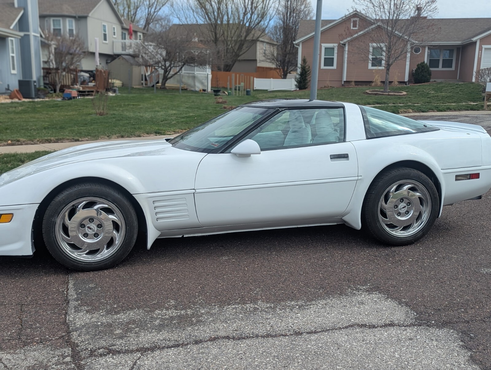 Chevrolet-Corvette-1992-Coupe-5