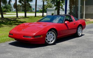 Chevrolet-Corvette-1992-Coupe-6