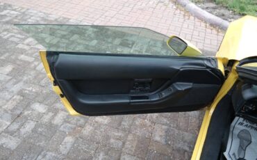 Chevrolet-Corvette-1992-Hatchback-21