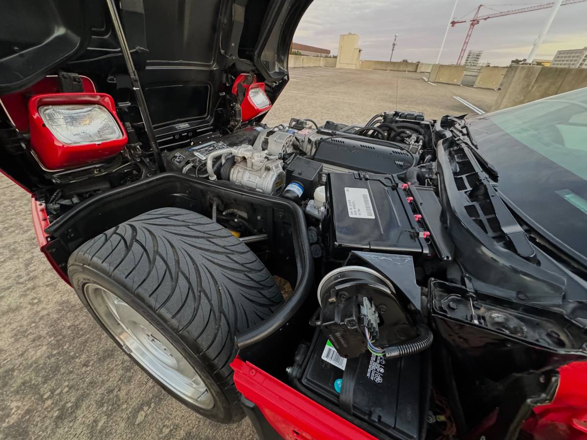 Chevrolet-Corvette-1992-red-23
