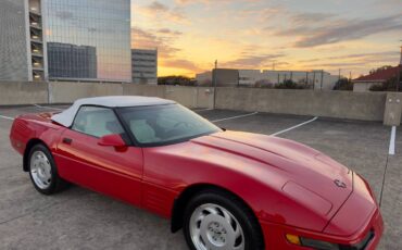 Chevrolet-Corvette-1992-red-8