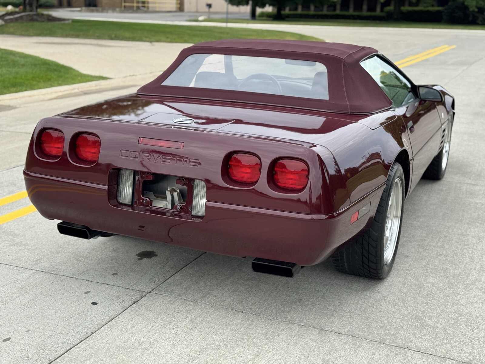 Chevrolet-Corvette-1993-12