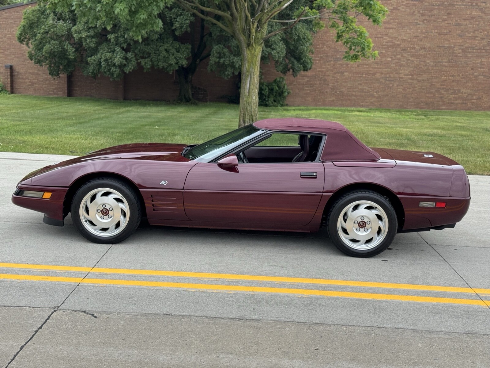 Chevrolet-Corvette-1993-14
