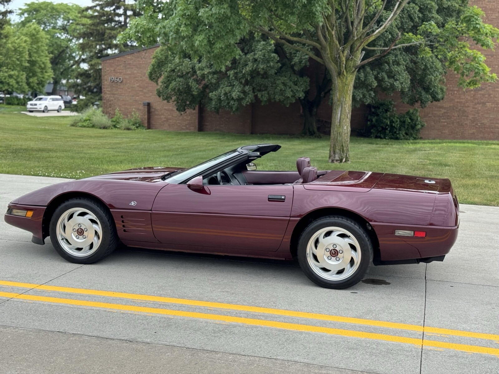 Chevrolet-Corvette-1993-17