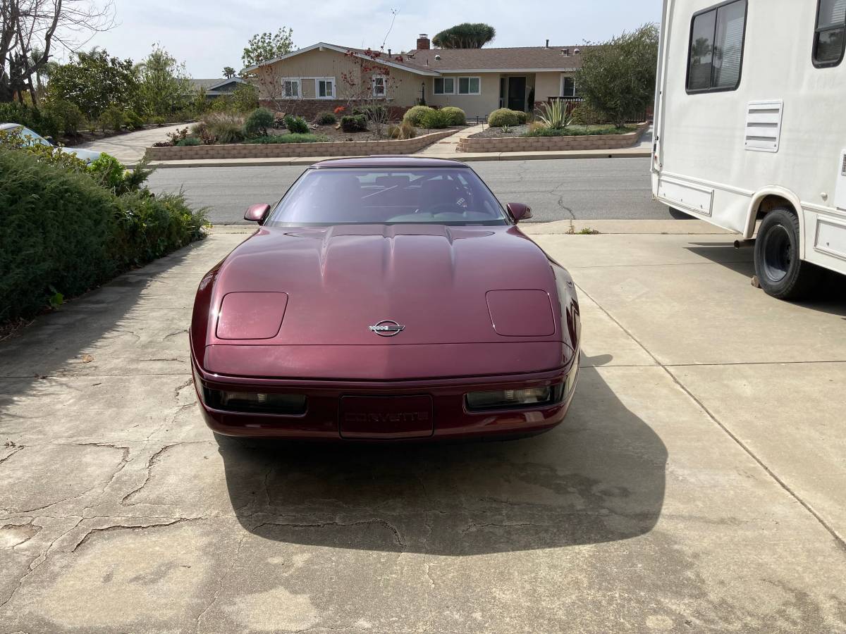 Chevrolet-Corvette-1993-18