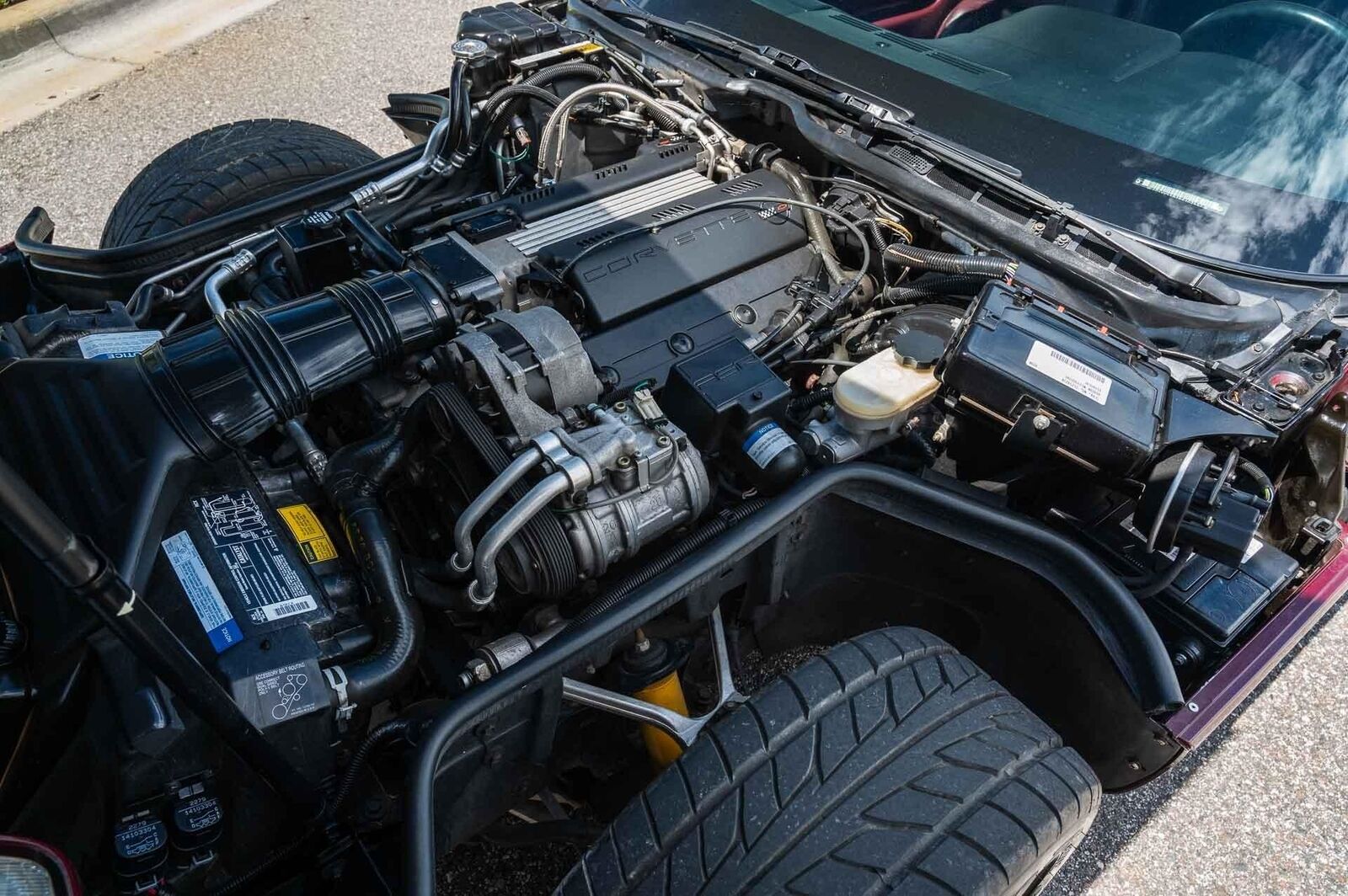 Chevrolet-Corvette-1993-2-Door-12