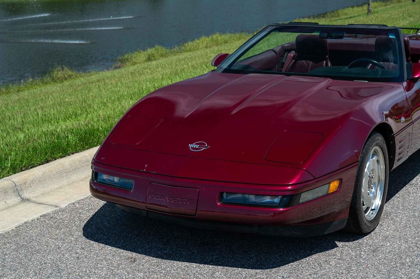Chevrolet-Corvette-1993-2-Door-26