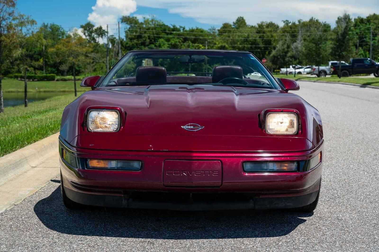 Chevrolet-Corvette-1993-2-Door-32