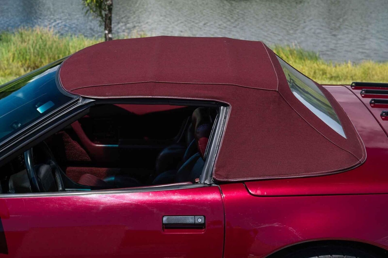 Chevrolet-Corvette-1993-2-Door-37