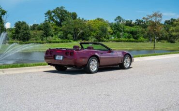Chevrolet-Corvette-1993-2-Door-5