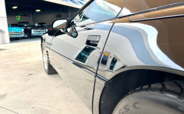 Chevrolet-Corvette-1993-Convertible-12