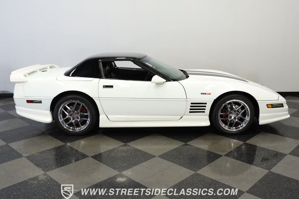 Chevrolet-Corvette-1993-Convertible-12
