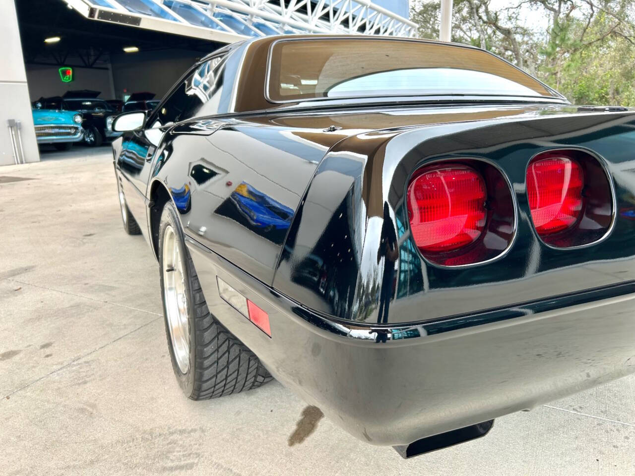 Chevrolet-Corvette-1993-Convertible-13