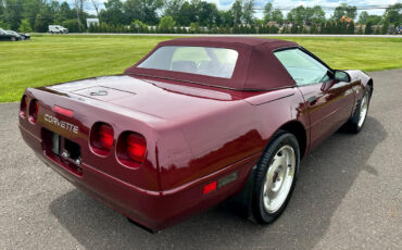 Chevrolet-Corvette-1993-Convertible-16
