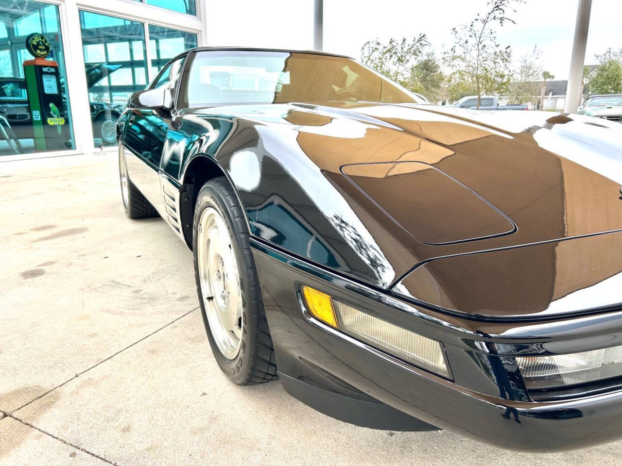 Chevrolet-Corvette-1993-Convertible-17