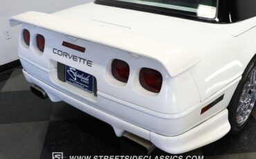 Chevrolet-Corvette-1993-Convertible-24