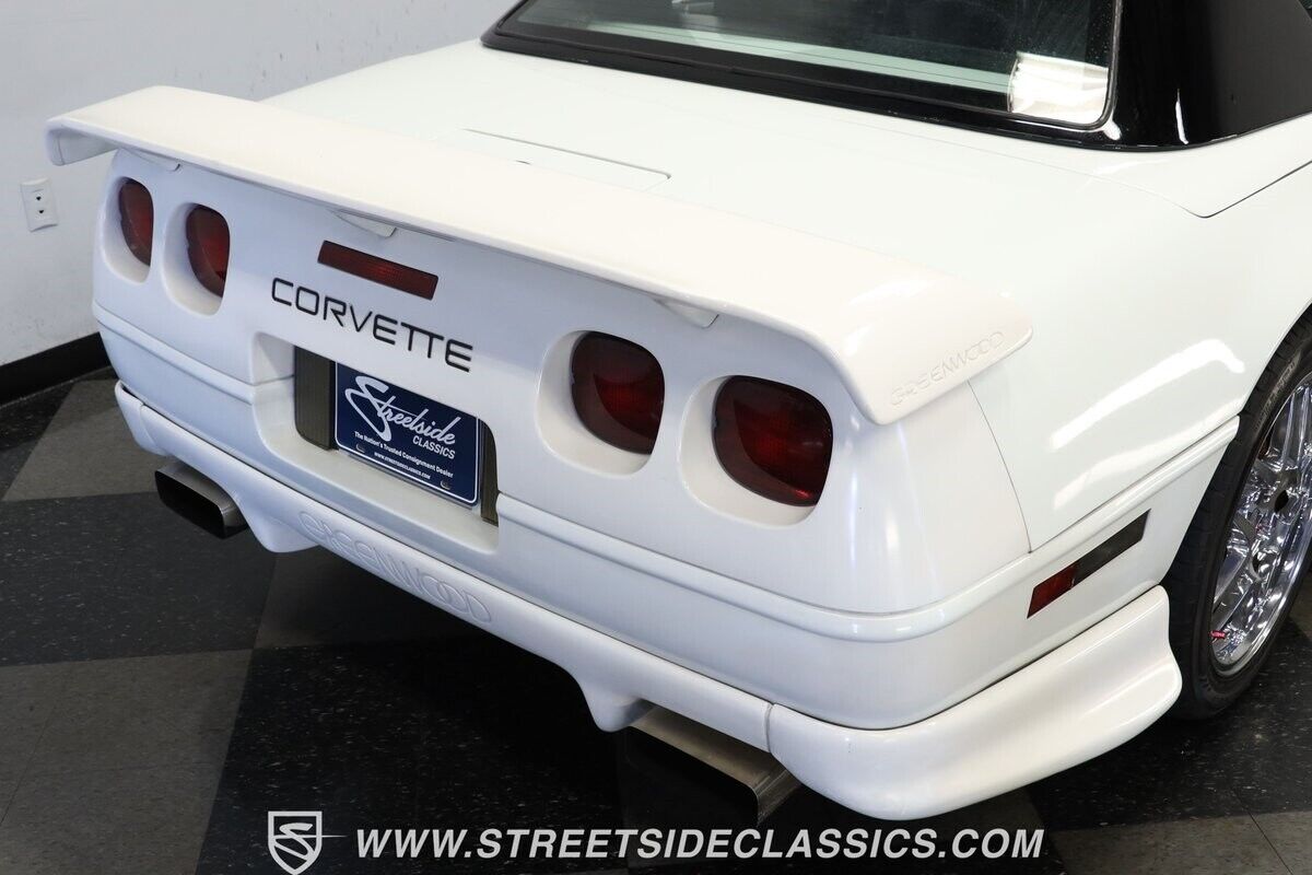 Chevrolet-Corvette-1993-Convertible-24