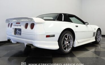 Chevrolet-Corvette-1993-Convertible-25