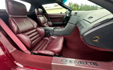 Chevrolet-Corvette-1993-Convertible-25