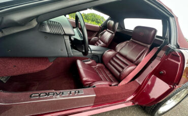 Chevrolet-Corvette-1993-Convertible-31