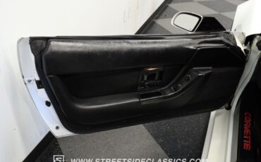 Chevrolet-Corvette-1993-Convertible-34