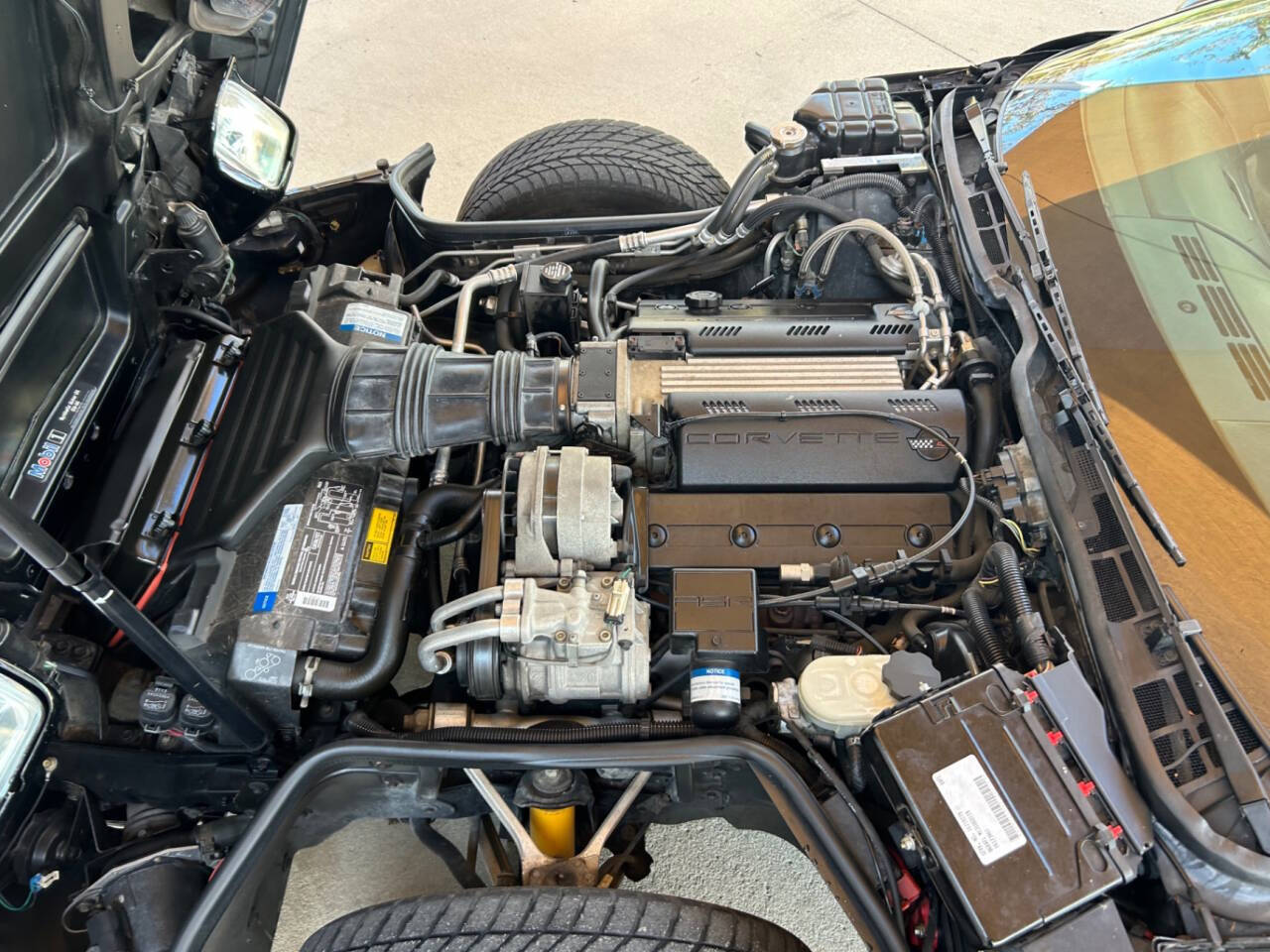 Chevrolet-Corvette-1993-Convertible-35