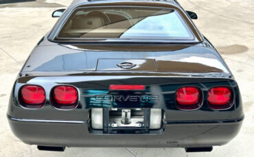 Chevrolet-Corvette-1993-Convertible-6