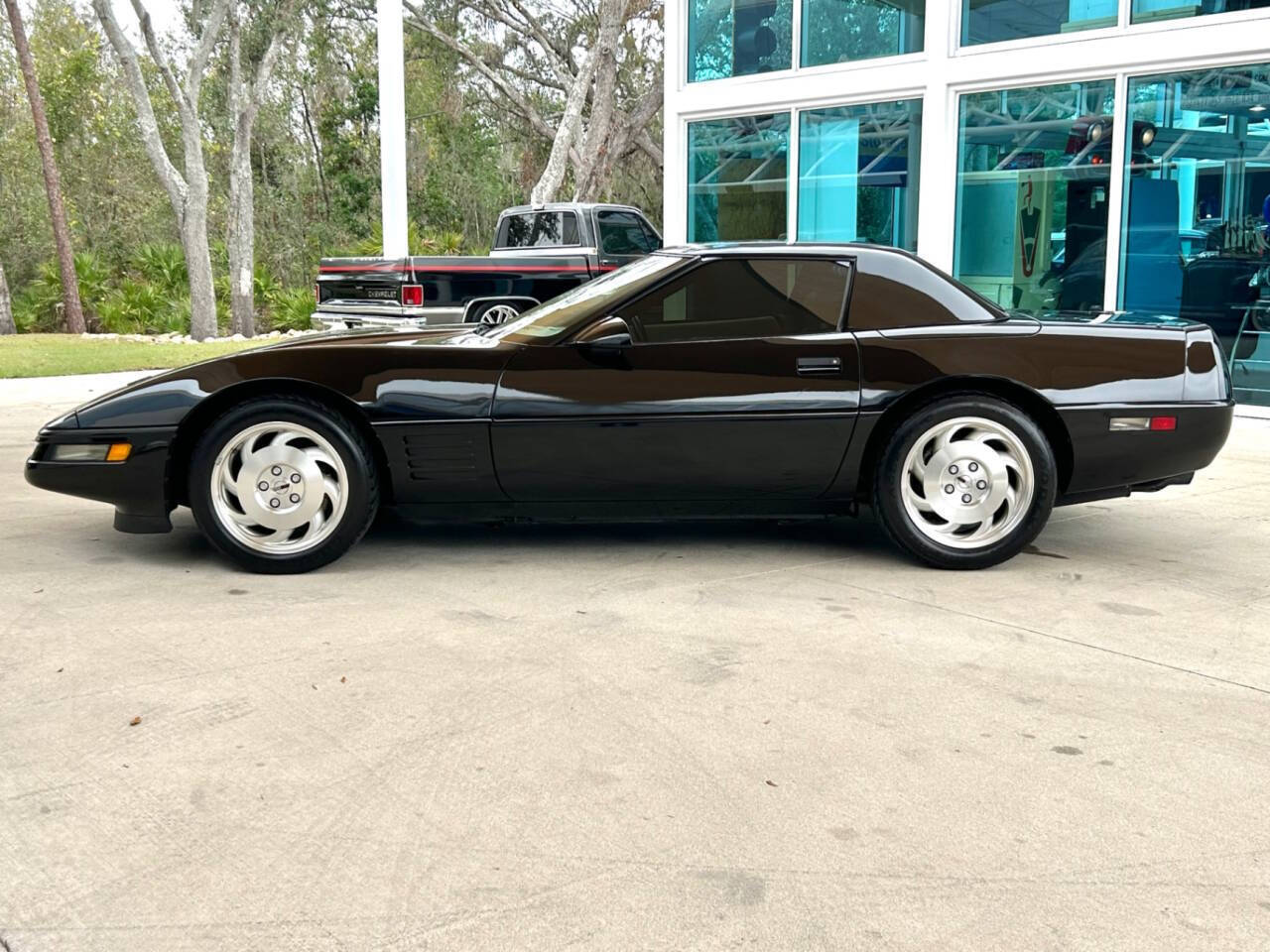 Chevrolet-Corvette-1993-Convertible-8