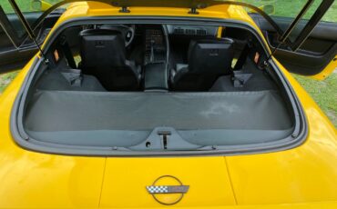 Chevrolet-Corvette-1993-Hatchback-17