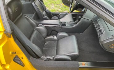 Chevrolet-Corvette-1993-Hatchback-19