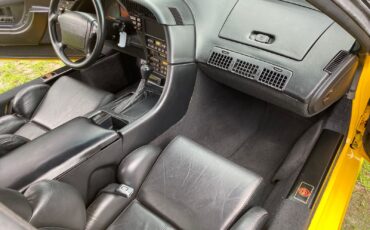 Chevrolet-Corvette-1993-Hatchback-20