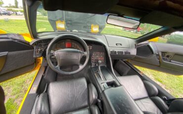 Chevrolet-Corvette-1993-Hatchback-22