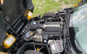 Chevrolet-Corvette-1993-Hatchback-24