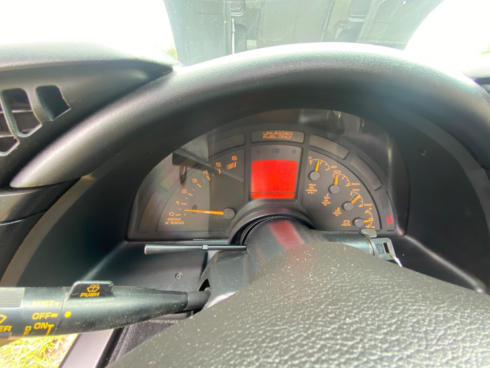 Chevrolet-Corvette-1993-Hatchback-26