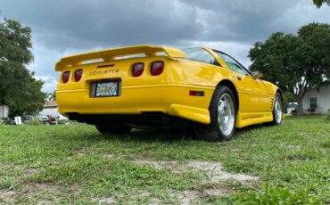 Chevrolet-Corvette-1993-Hatchback-6