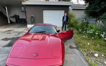 Chevrolet-Corvette-1993-red-10