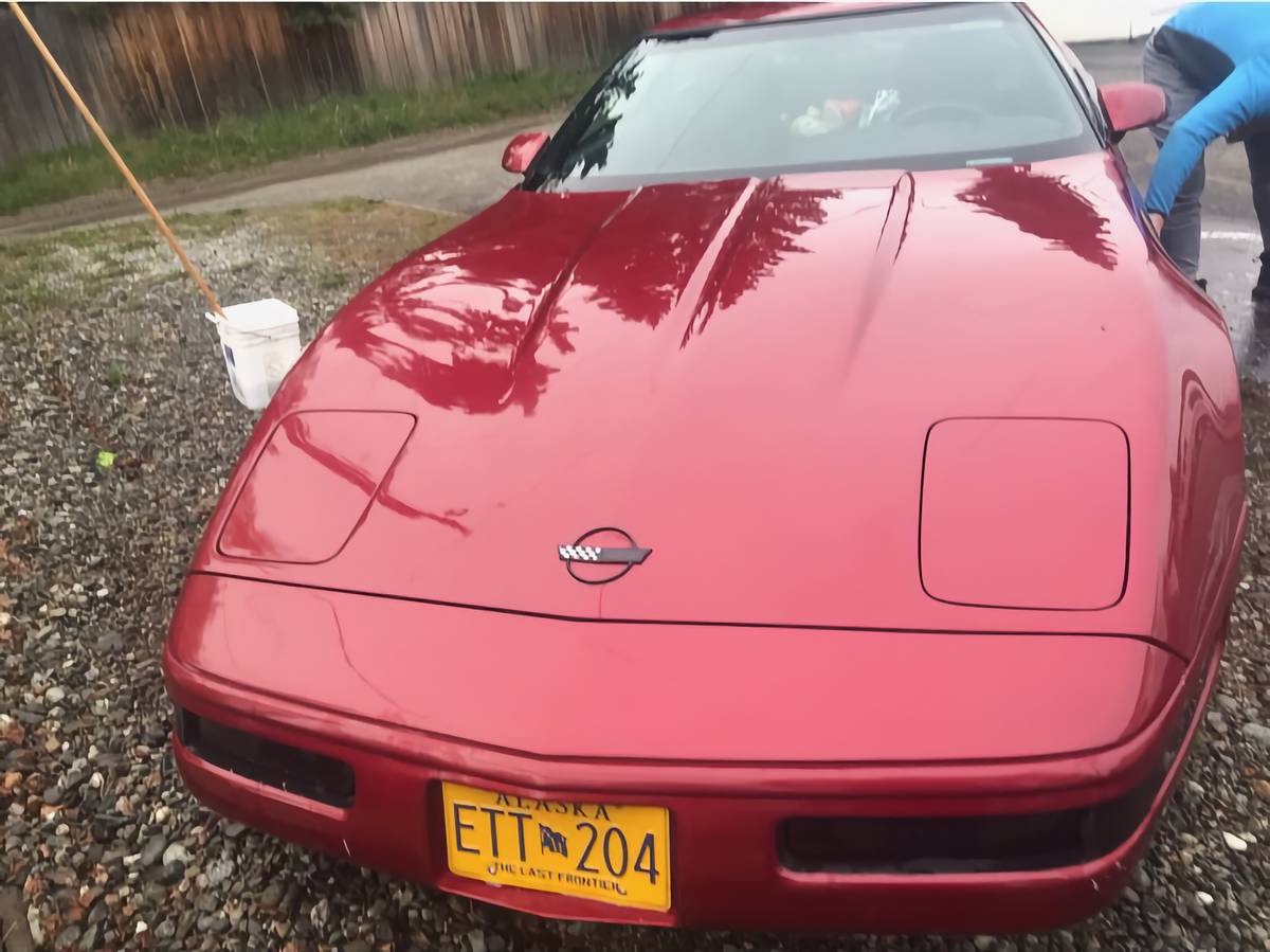 Chevrolet-Corvette-1993-red-13
